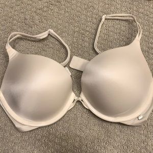 Victoria’s Secret very sexy push up bra 32D